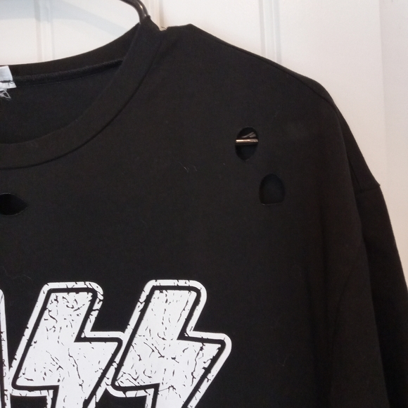 Kiss black leopard lips distressed Graphic boutique Tee M - Picture 5 of 7